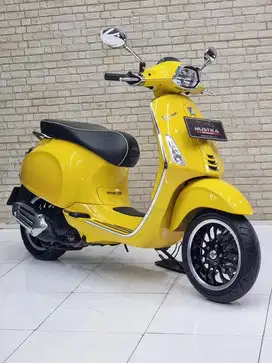Kilometer 12rb‼️ Vespa Sprint 150 Iget ABS Warna Favorit