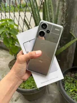 Redmi Note 13 Pro Plus 5G 12/512 Garansi Resmi Agustus 2025