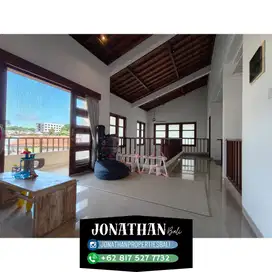 Rumah Mewah Berkualitas dengan Pemandangan GWK - Vsdes