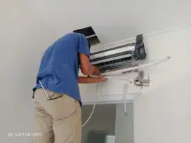 Service Ac,Mesin Cuci,Kulkas,Pompa Air dan Bongkar Pasang AC.