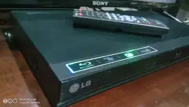 LG BLUERAY DVD PLAYER