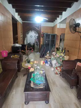 DiJUAL CEPAT rumah di SUTOREJO SELATAN,furnish dan Siap HUNI