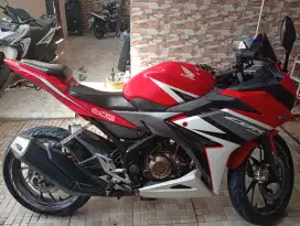 Honda CBR 150R 2017