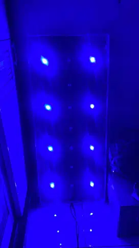 Lampu aquarium laut