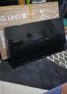LG UHD  43 Inch