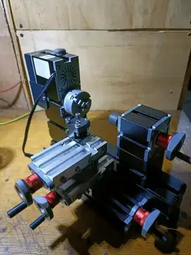 Mesin bubut Mini lathe