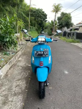 FS!! VESPA SPRINT S 150 I-GET FACELIFT