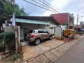 Rumah di Menteng Akses Mobil Cocok Untuk Kost