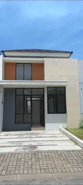 Disewakan Rumah Per Tahun di Citra Raya