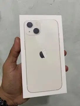 Iphone 13 128GB white masik segel resmi iBox