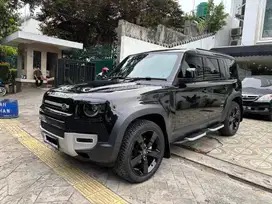 STEAL DEAL! Land Rover Defender 2.0 SE NIK 2024