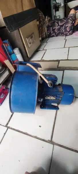 CENTRIFUGAL FAN/BLOWER KEONG 6 INCH 1 PHASE 1 HP 220 VOLT