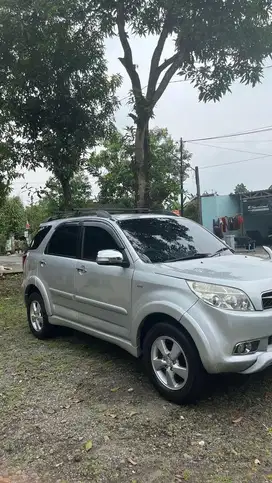 toyota rush 2010 matic