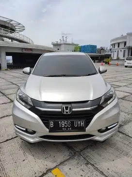 (Promo Tdp 15jt) Honda HRV 1.8 Prestige AT (Automatic) 2015 Silver