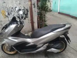 Honda PCX 150CC ISS CBS Tahun 2019 PajakPanjg Mesin Halus Siap GasPOLL