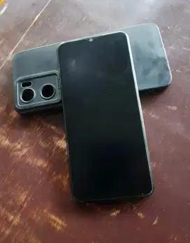 Oppo A57 4+4 / 128
