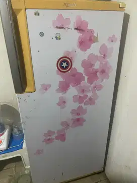 Kulkas 1 pintu kondisi tidak cacat