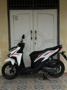 HONDA VARIO 125 CBS ISS TYPE TERTINGGI ,KONDISI BAGUS TERAWAT