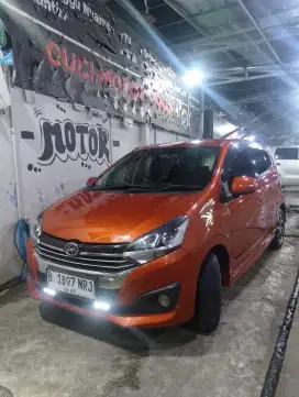Daihatsu Ayla R matic pajak panjang