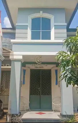 Rumah Dekat Club House Tempat Ibadah Di Bintaro