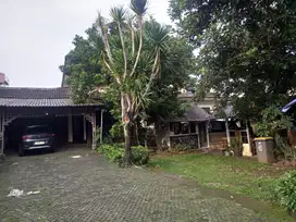 Rumah Luas 1700m Lingkungan Asri Di Jantung Lebak Bulus