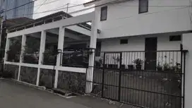 Rumah Super Bagus Lokasi Strategis Di Cempaka Putih