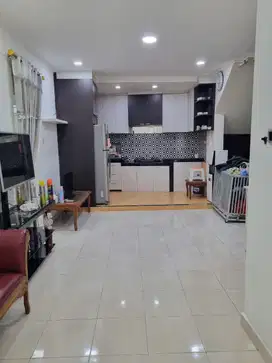 Sewakan Rumah Di Kelapa Gading 5 Bedroom Rapi Nyaman