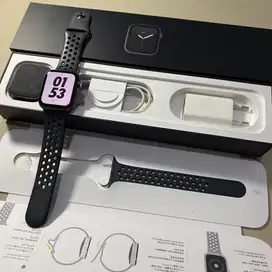 Apple watch / iwatch seri 5 nike 44mm original resmi