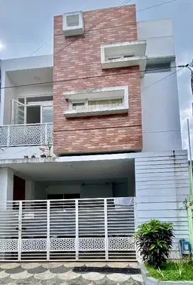 Rumah Kos Eksklusif Dekat Boulevard Sukarno Hatta