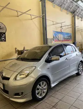 YARIS 2011 TIPE S MT