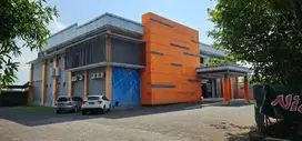 Dijual Tanah + 2 Bangunan Usaha Murah