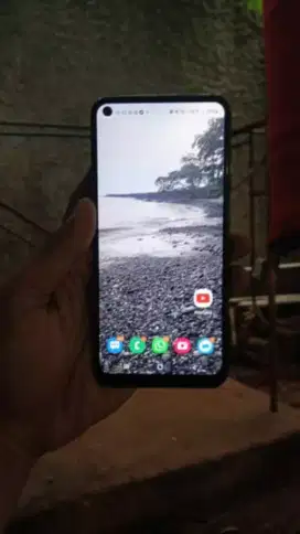 Samsung a11 ram 3/32 nominus batangan 700 nego sampe jadi