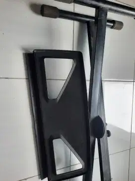 Hand stand keyboard PSR 350