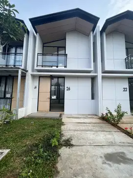 Cendana Parc Karawaci Rumah 2 lantai Boulevard dpn Taman Bagus