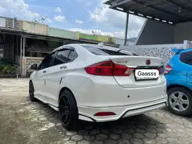 Honda City Rs tahun 2014 Metic
