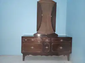 Meja rias antik kayu jati asli barang masih bagus masih nego