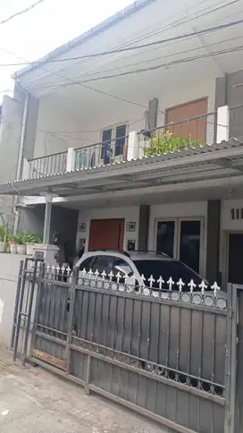 RUMAH MURAH DI JUAL JAKARTA SELATAN  120 M2  2 LANTAI