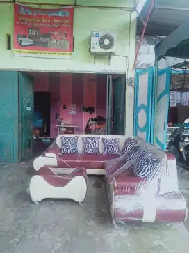 Erafurniture*sofa L New VALENTINO maron-cream kain kulit+bantal+MEJA
