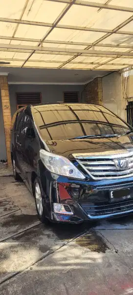 Alphard G 2012 hitam