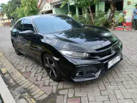 Civic E Turbo Hatcback 2018 A/T  Km 35 rb