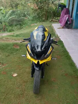 Motor R15 V3 tahun 2018
