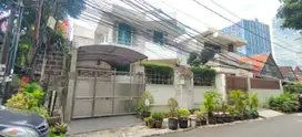 JARANG ADA  Rumah Apik Siap Huni Kawasan Premium SCBD Cawang Jaktim