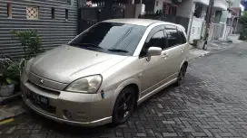 Jual Mobil Aerio tahu 2004