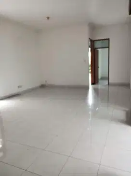 Dijual Rumah Cantik & Nyaman Di Singgasana