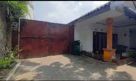 Dijual Cepat Rumah Tanah besar di Jl PSM Kiaracondong Bandung