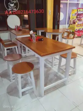 Meja kursi cafe dan makan bulat