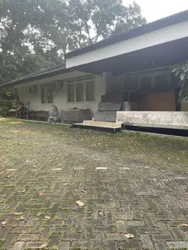 Dijual Rumah Cantik & Asri Di Dago