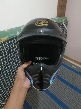 Helm Cakil Jp Signature mulus