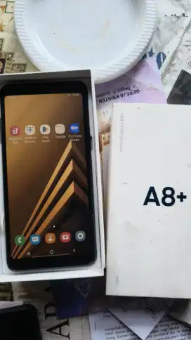 Samsung A 8+ hitam 6/64 komplit