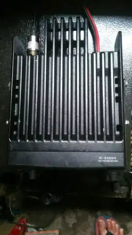Radio rig icom ic - 2200 H stiker hitam with airband